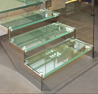 מדרגות זכוכית  (11)