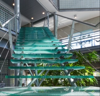 מדרגות זכוכית  (6)
